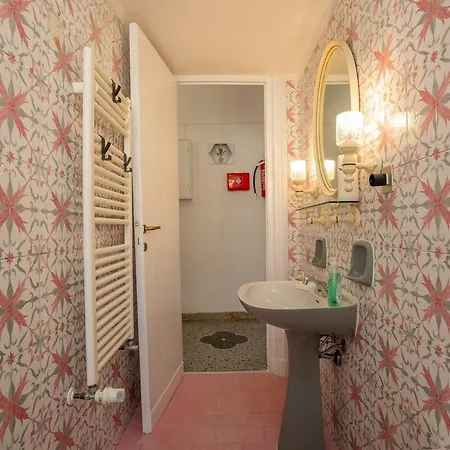 Casa Giorgia With Parking Space * Genova
