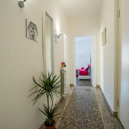 Casa Giorgia With Parking Space Génova