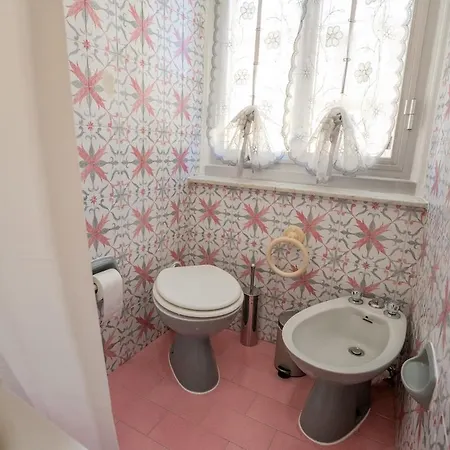 Casa Giorgia With Parking Space Apartamento *