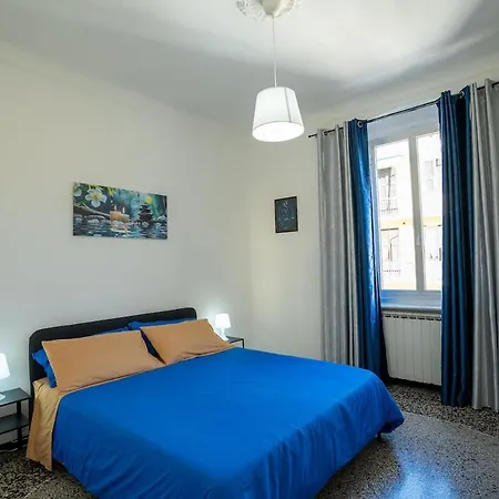 Casa Giorgia With Parking Space Apartment Genua