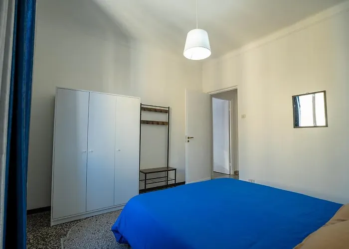 Casa Giorgia With Parking Space Genoa