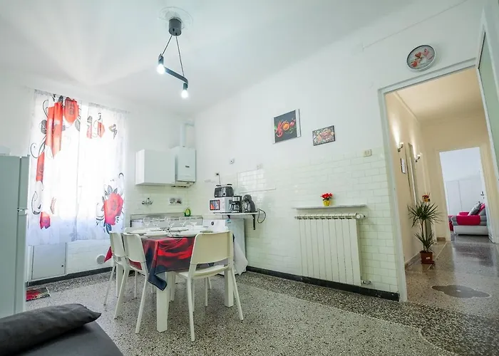 Casa Giorgia With Parking Space Genoa