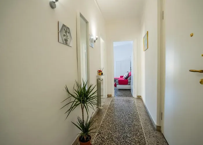 Casa Giorgia With Parking Space Genoa