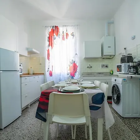 Casa Giorgia With Parking Space Διαμέρισμα Γένοβα